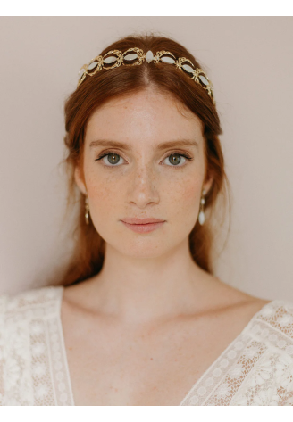 Lizeron Josephine Tiara Weiß ()