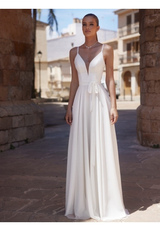 Bianco Evento Melinda Brautrock ()