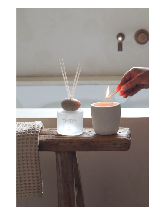 Leeff Raumduft Sensationelle Gewürze mit Steinkappe ()