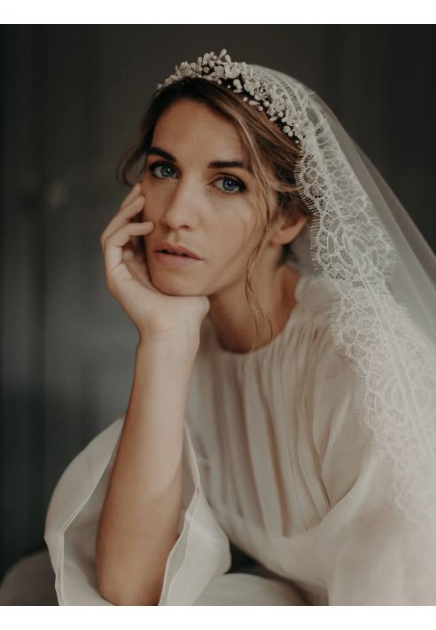 Lizeron Clementine Tiara Weiß ()