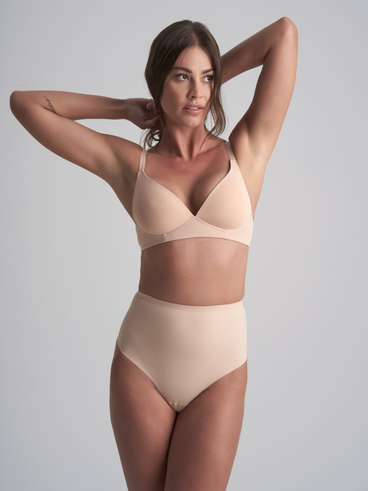 BYE BRA Sculpting Mid Waist Thong Beigefarben main product photo