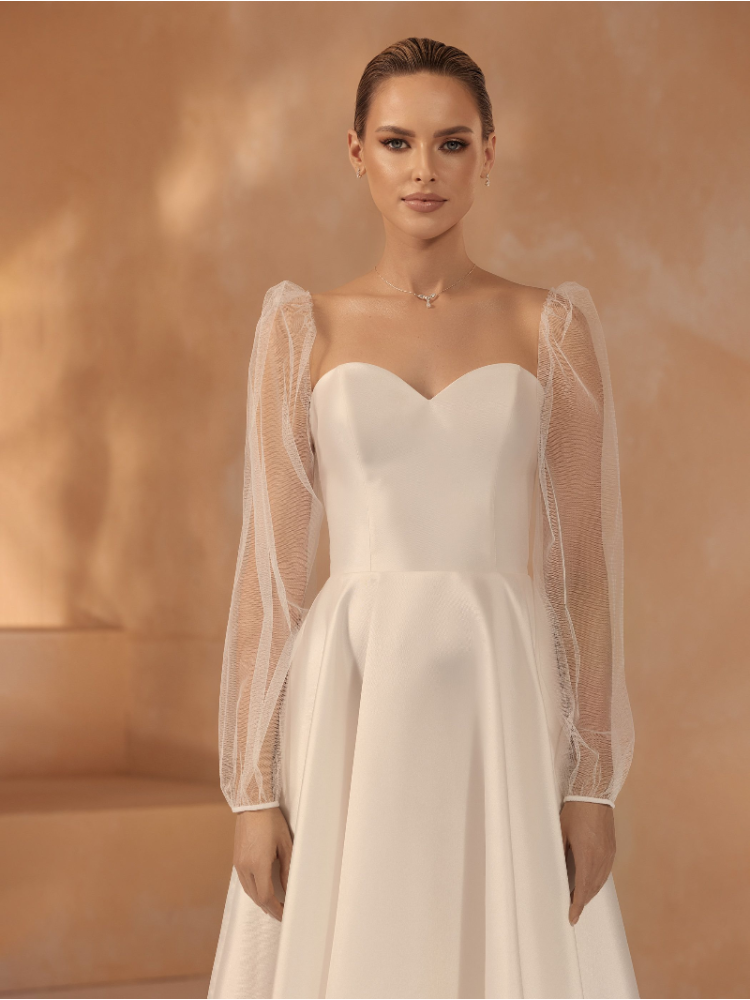 Bianco Evento R003 Tüll Ärmel main product photo