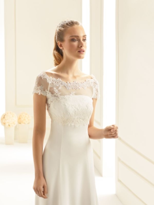Bianco Evento E257 Bolero Spitze main product photo