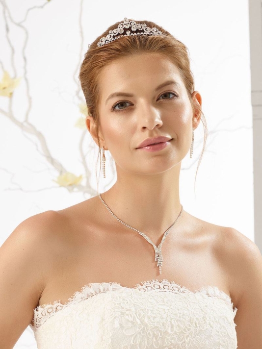 Bianco Evento D13 Tiara main product photo