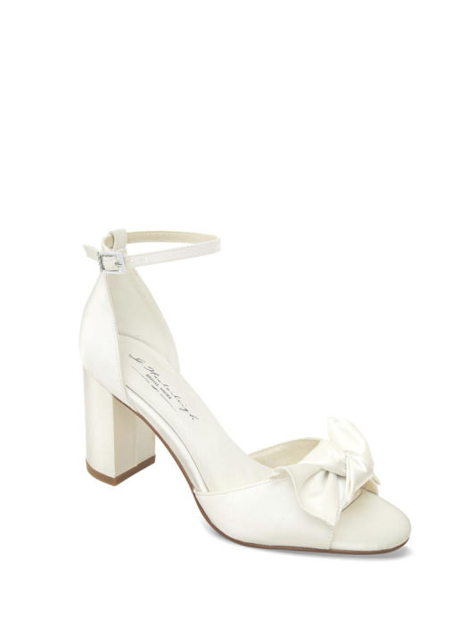 G. Westerleigh Diane Brautschuhe main product photo